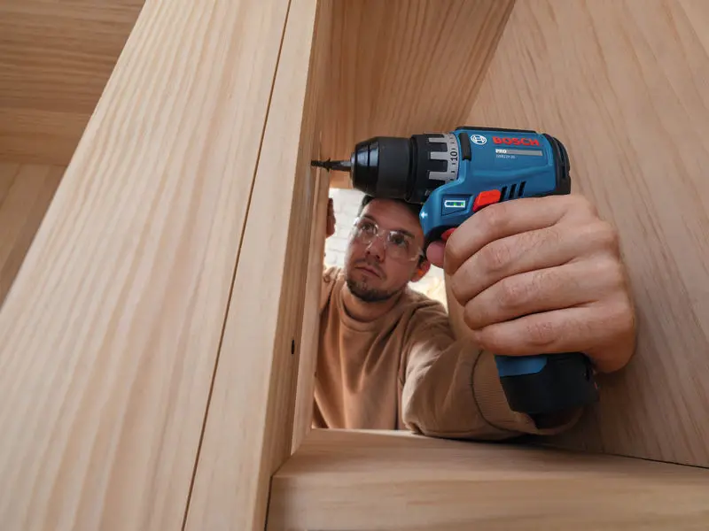 Trapano avvitatore a batteria  - Power Tools Impact recensione e prezzo